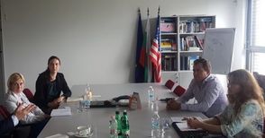 Българо-румънската палата ще си  сътрудничи с Американската камара