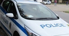 Надрусан с четири вида дрога и без книжка заловен след гонка