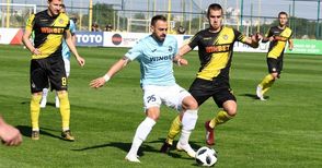 Наивни грешки закопаха „Дунав“ в мача срещу „Ботев“ в Пловдив