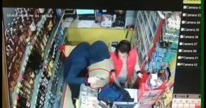 Двама с маски и оръжие нападнаха магазин от веригата „Пацони“