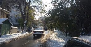 Клон сложи бариера на „Черни връх“