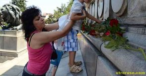 ВМРО съживи с рози паметта за Апостола
