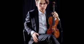 Порасналото дете-чудо Елин Колев свири Вивалди с русенските симфоници