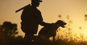 Ловците плашат с бунт заради забранения лов на глигани