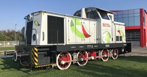 „Експрес Сервиз“ превърна в  екобижу стар дизелов локомотив