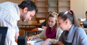 „Заедно в час“ търси още кандидати за учители в Русе