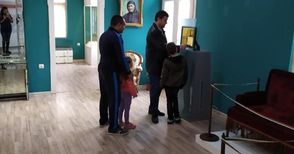 340 бащи заведоха децата си  в два музея през уикенда