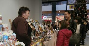 Майсторски играчки и сувенири събраха почитатели в Мол Русе