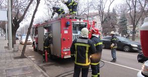 Спорни промени в работното време вдигат пожарникарите на протест