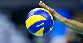 Волейболът с нови състезатели, дръпнали „ръчната“ преди години