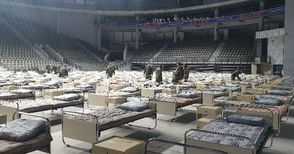 Военни превърнаха Спортната зала  в полева болница с 300 легла
