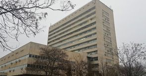 Уверих се, че делникът на медиците в „Канев“ е бойно поле