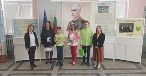 Вазовци празнуваха виртуално и с истински награди в училище „Иван Вазов“