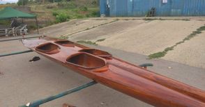 Новите гребци в Спортното пред паметен дебют с легендарна лодка на Ваня Гешева