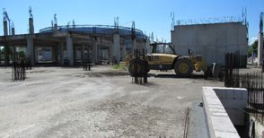 Разчистват строежа до „Арена Русе“ за изграждане на бизнес център и жилища
