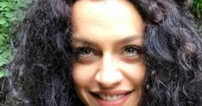 Погребват в родния Русе убитата в Хага от кандидат за депутат Елена