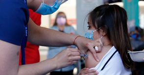 Два пункта имунизират деца срещу Ковид след предварително записване