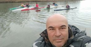 Гребците с благодарност за помощта на „Пацони“