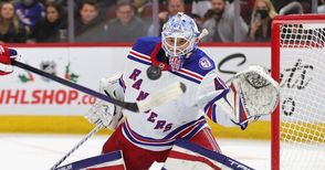 Александър Георгиев спаси рекордните 44 удара в НХЛ