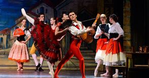 Звездите на Националния балет празнуват на сцената в Русе