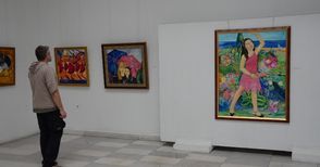 Цветни настроения показва  Зина Жекова в галерията