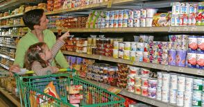 Основните храни в Русе с 26% по-скъпи от София