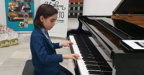 Русенски млади пианисти с куп отличия от международен конкурс