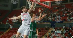 Националните отбори на България по баскетбол за юноши и за младежи победиха Румъния в контролни срещи