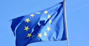 Антиевропейската реторика ескалира до рязане на знамена на ЕС в Русе