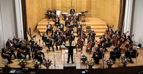 Операта честити 2023-та с галаконцерт „Нова година в малката Виена“