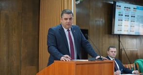 СДС поднови искането за оставка на Пазарджиев