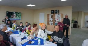 Пенсионерски клуб „Мъдрост“ влезе в ремонтирания си клуб на Първа пролет