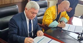 РУ подписа нов договор с Университета по традиционна монголска медицина в Улан Батор