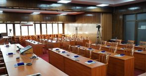 Седем от 12-те кандидати за кмет на Русе с места в новия Общински съвет