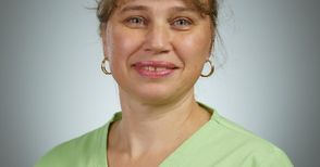 Галя Добрикова: Основната мисия на акушерката е да бъде до жената през целия й живот