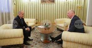 Румен Радев проведе среща с Росен Желязков във връзка с процедурата по назначаване на служебен министър-председател