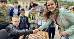 В търсене на нови шахматни звезди като Нургюл Салимова" премина турне „Асеневци“ в Опака