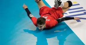 Правата на волейболния национал Симеон Добрев продължават да са на русенски адрес