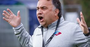 Николай Митов поведе два отбора към елита, единият от тях разплака другия