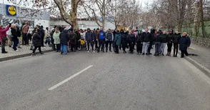 Подкрепа за Радостина Йорданова: Граждани блокираха „Чипровци“, масова кръводарителна акция във фейсбук