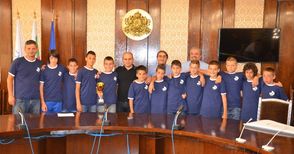 Кметът награди футболистите на „Дунав“ за „А“ група