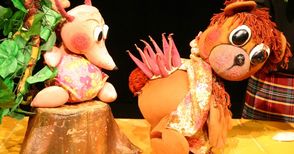 Лакомата Меца гостува на децата в Кукления театър тази неделя