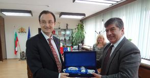 Новият генерален консул на Турция  се представи на властите в Русе
