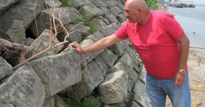 Дунав продължава да руши кейовата стена
