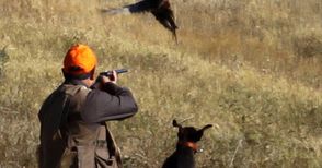 90-годишният бай Станчо  открива ловния сезон