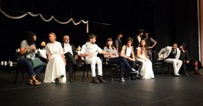 „Без зестра“ на Островски вдига завесата на театъра за нов сезон