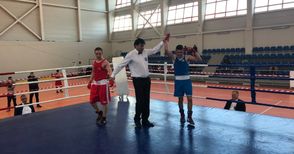 Боксьор на Рибчев първенец в младежки шампионат