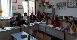 Студенти от Китай, Армения и Грузия трупат опит в „Леонардо да Винчи“ 