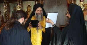 Прогонени от Басарбовския манастир монаси хвърлиха в смут епархията