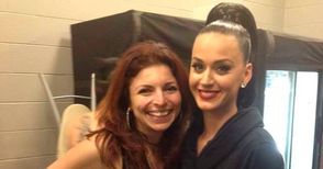 Русенка облече Кейти Пери за концерта й на Супербоул Дизайнерката Виктория Колева над 10 години трупа успехи в Америка